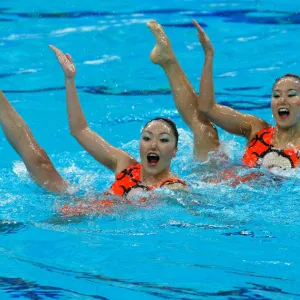 Synchronized Swimming