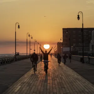 A Glorious Long Beach Sunset