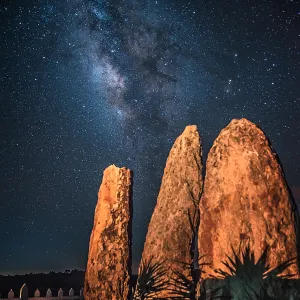 Symbol of Remembrance (Monoliths)