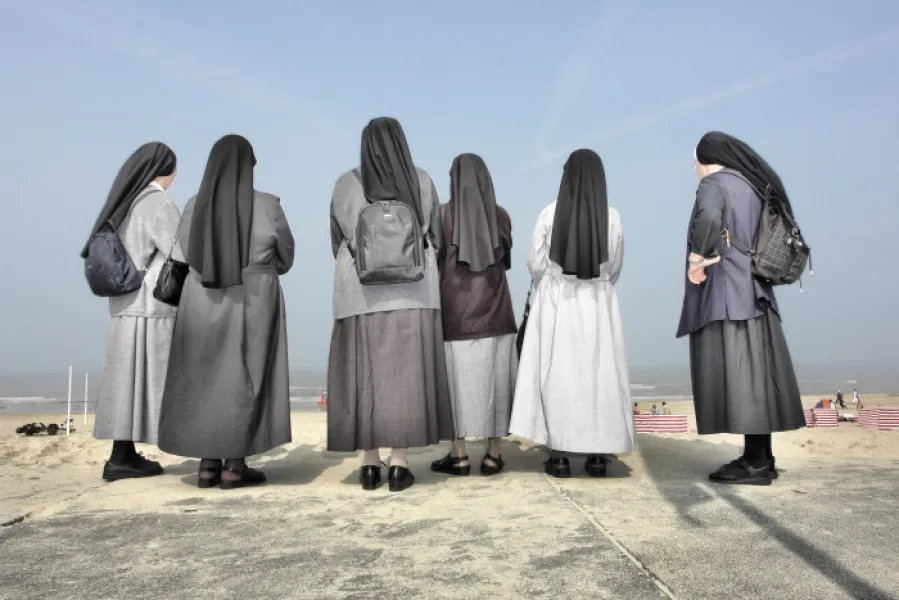 Holiday of the Sisters