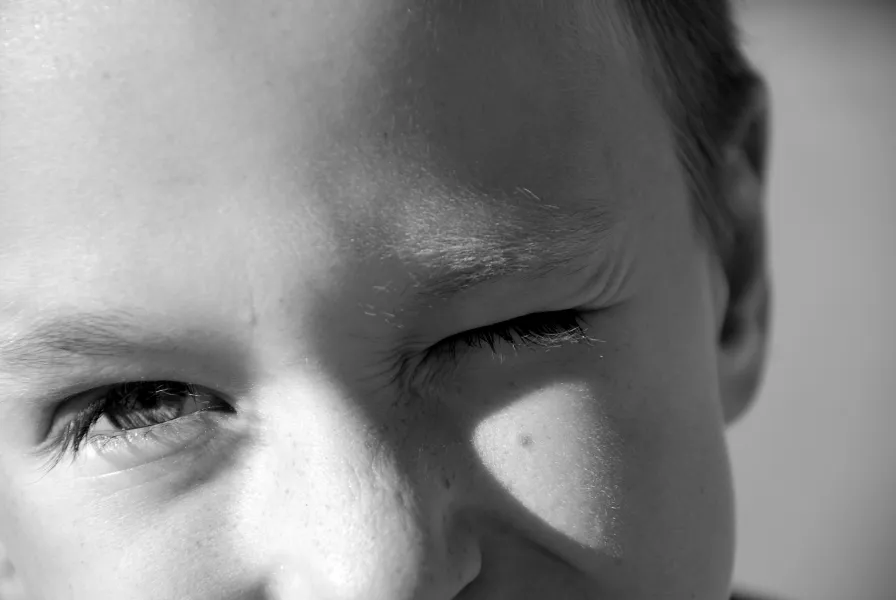 The sun is in my eyes