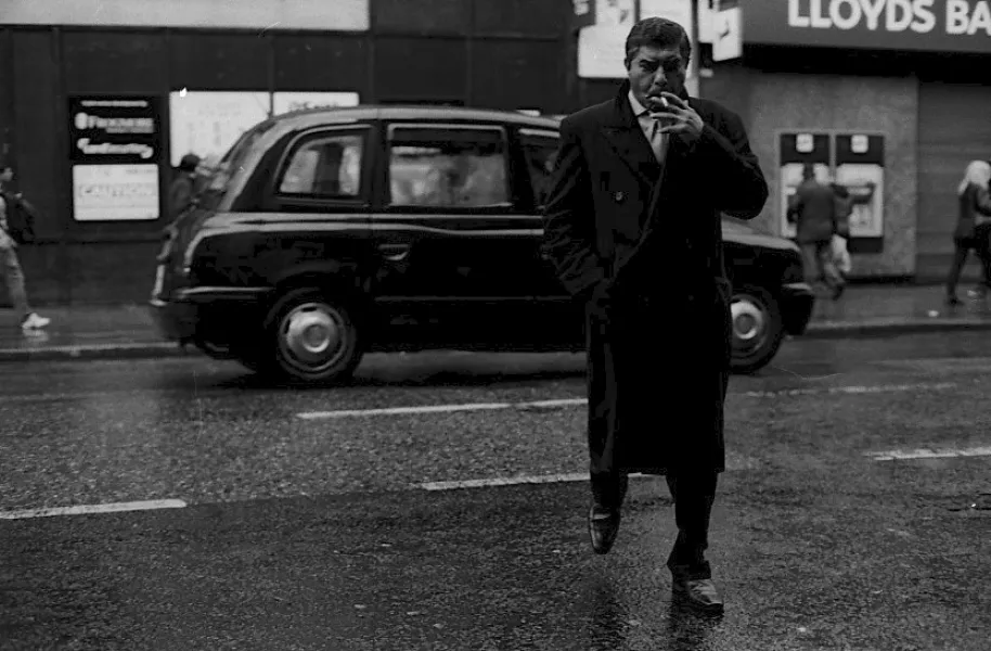 Crossing Oxford Street